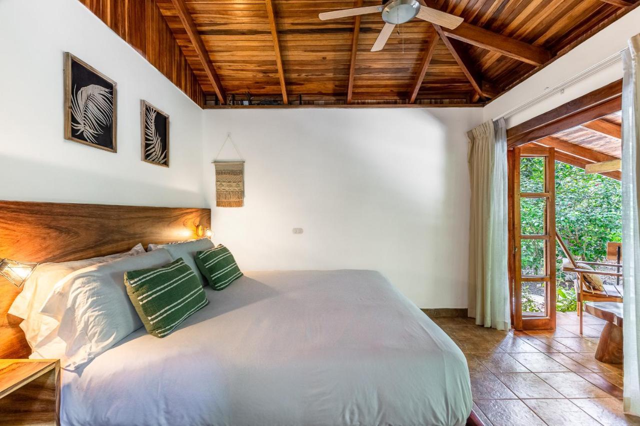 Makanas Beach Bungalows Playa Santa Teresa  Buitenkant foto
