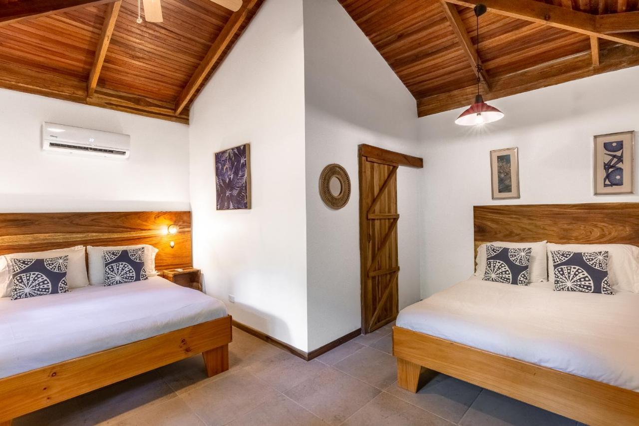 Makanas Beach Bungalows Playa Santa Teresa  Buitenkant foto