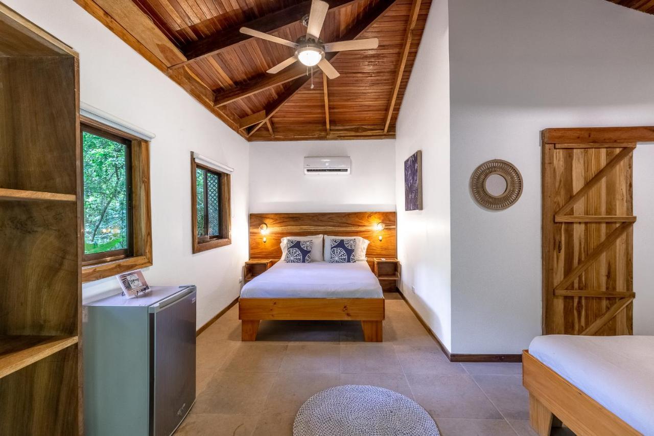 Makanas Beach Bungalows Playa Santa Teresa  Buitenkant foto