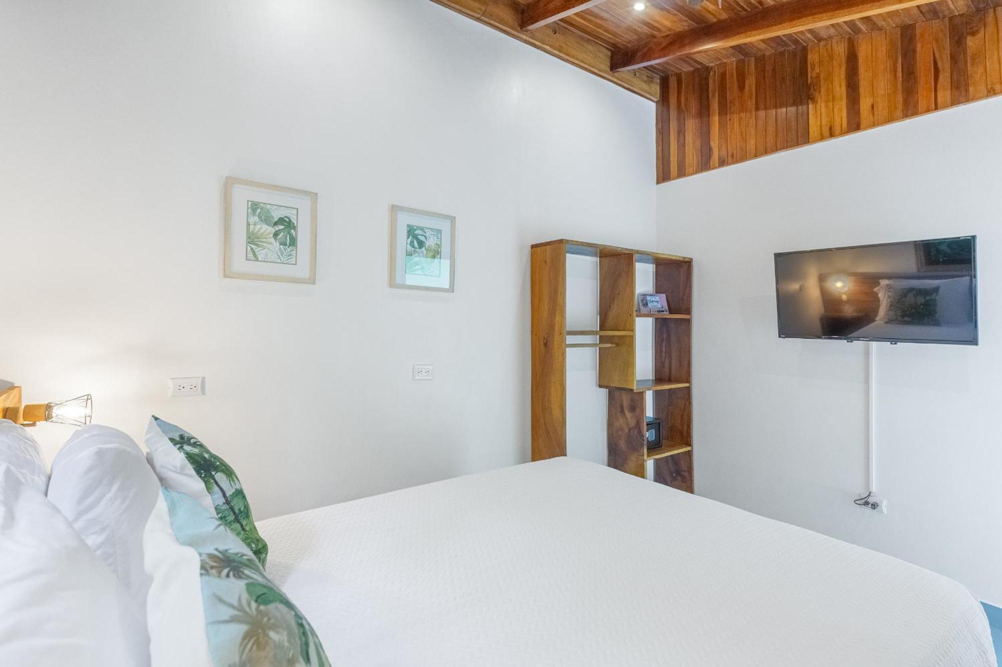 Makanas Beach Bungalows Playa Santa Teresa  Kamer foto